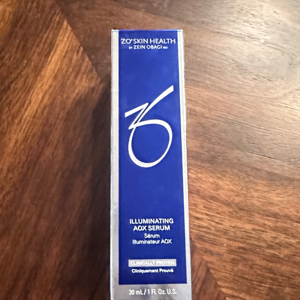 ZO Skin Health Illuminating AOX Serum - Blue